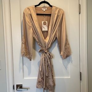 NWT | Bridesmaid/Bride Lace Robe